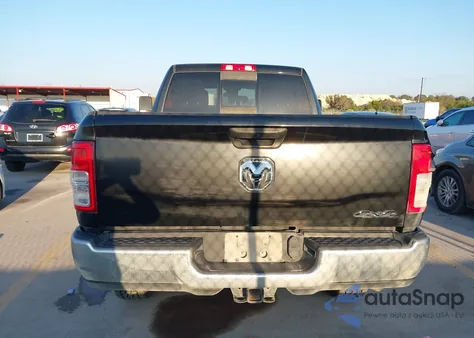 2020 Ram 2500 Tradesman 4X4 6'4 Box z USA, uszkodzony, nr VIN 3C6UR5CL6LG229249